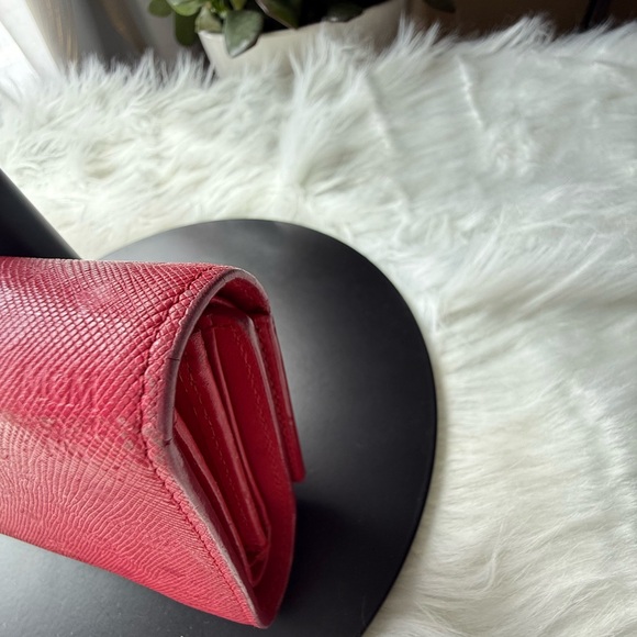 MCM Pink Leather Med Wallet - Picture 9 of 9